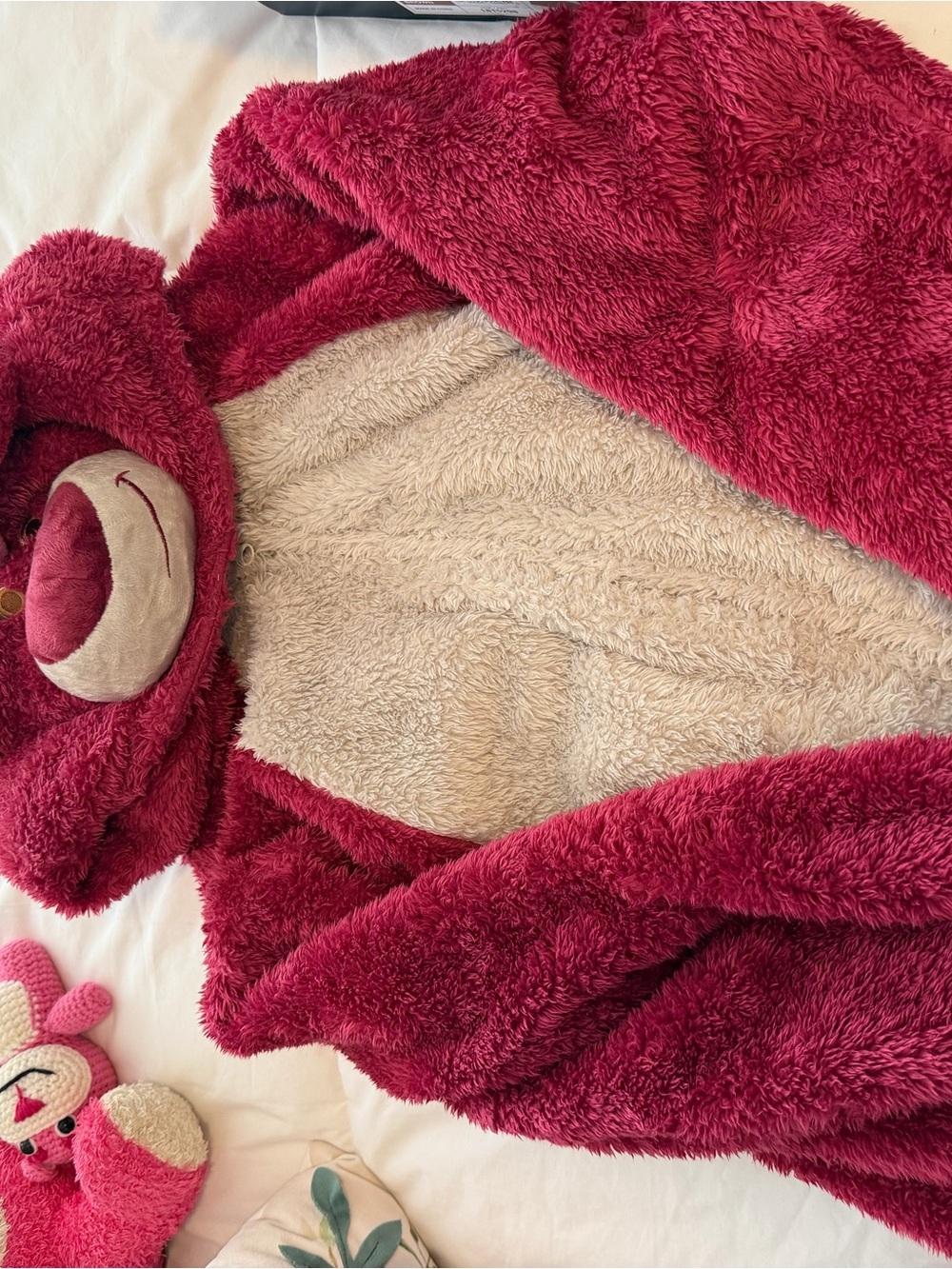 Lotso Onesie size XL - Picture 6 of 6